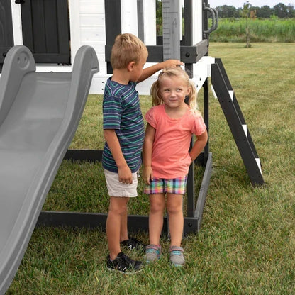 Backyard Discovery Sweetwater Heights Elevated Playhouse