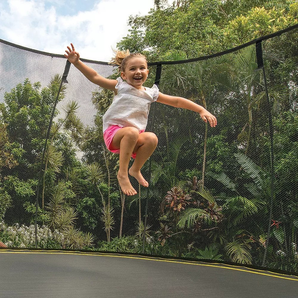 Springfree Trampoline 8′ Compact Round Trampoline with Safety Enclosure