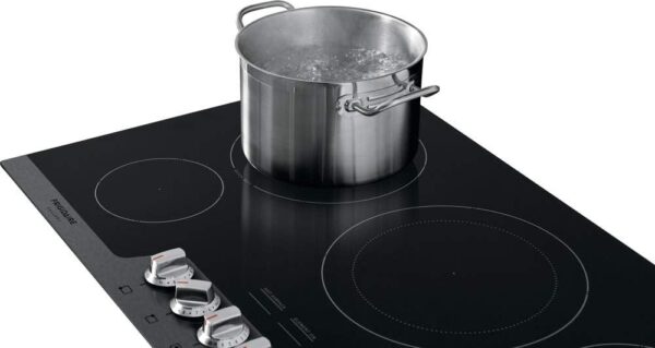 Frigidaire 36″ Electric Cooktop