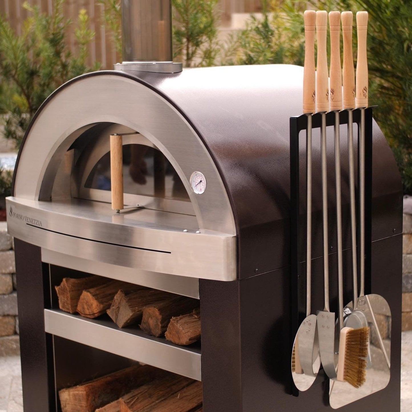 Forno Venetzia Torino 500 62-Inch Outdoor Wood-Fired Pizza Oven – Copper