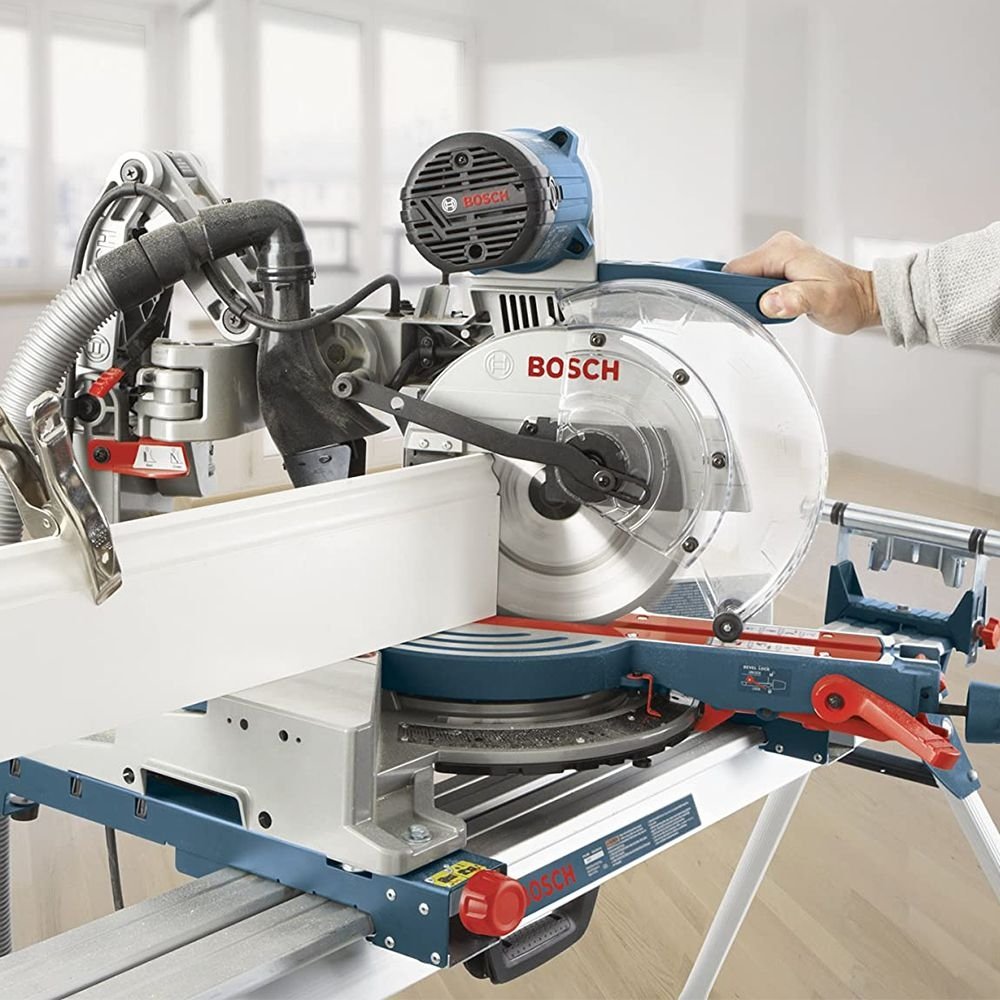 Bosch CM10GD 10″ Dual-Bevel Glide Miter Saw