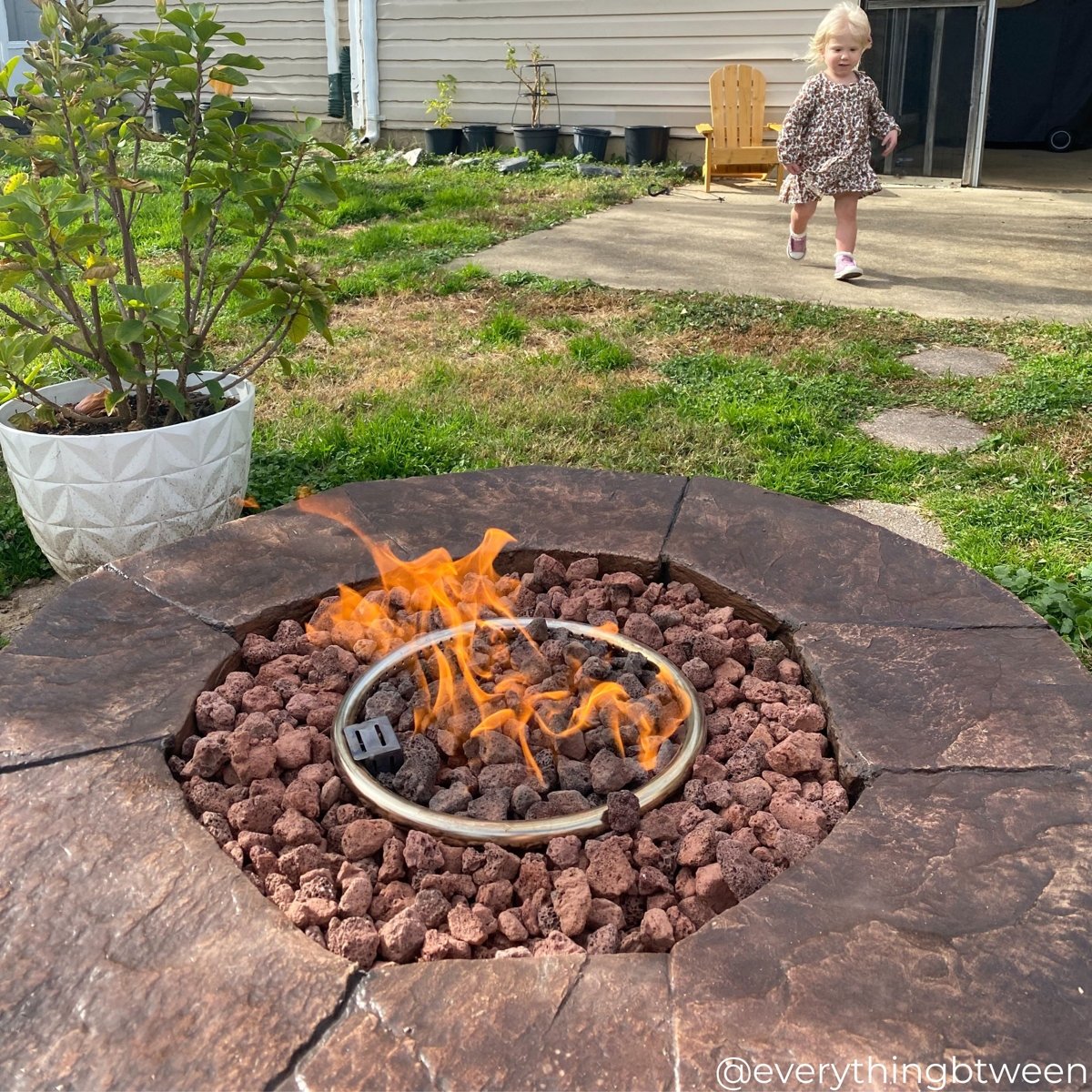 Red Barrel Studio Kimily Propane Outdoor Fire Pit