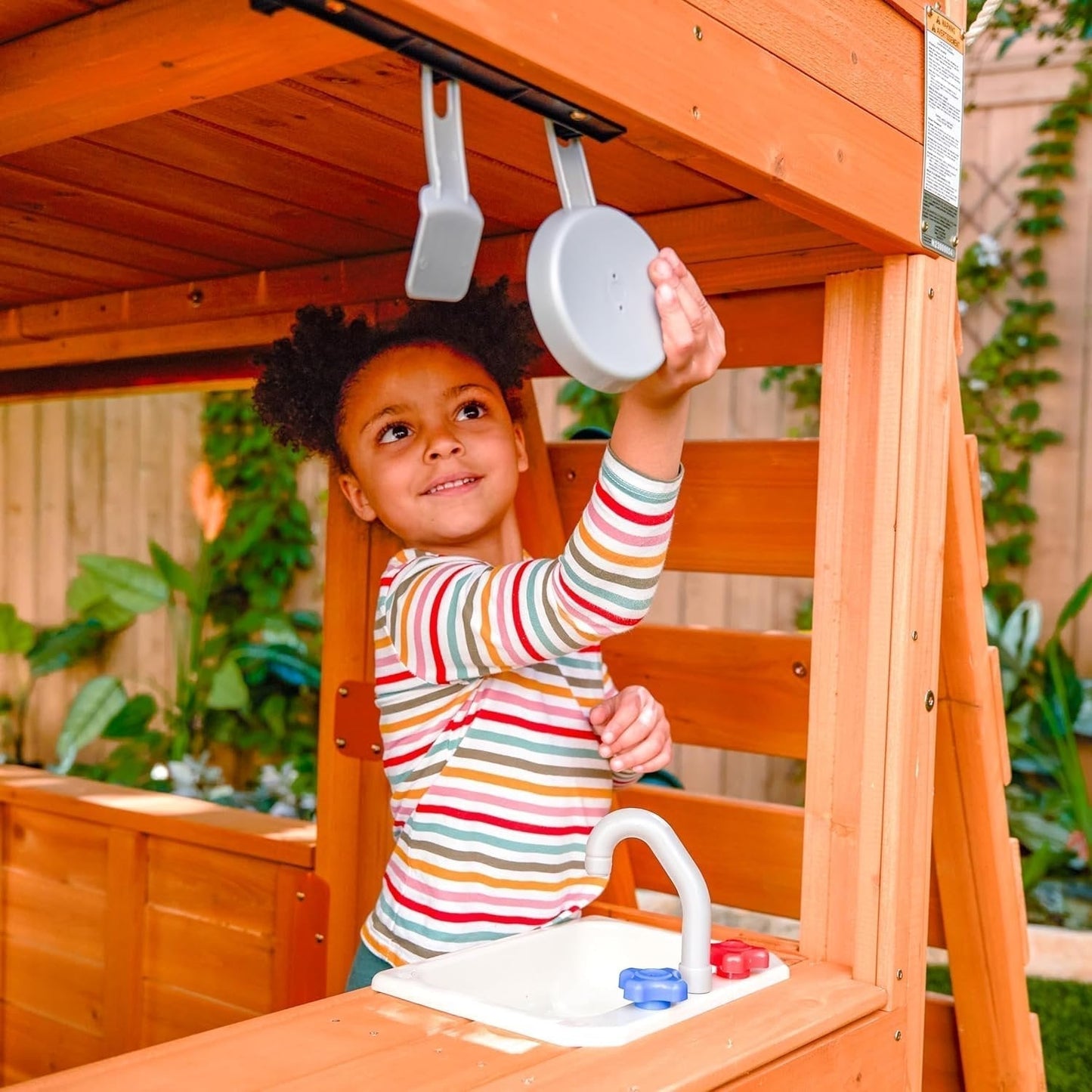 KidKraft Falcon Ridge Wooden Swing Set/Playset