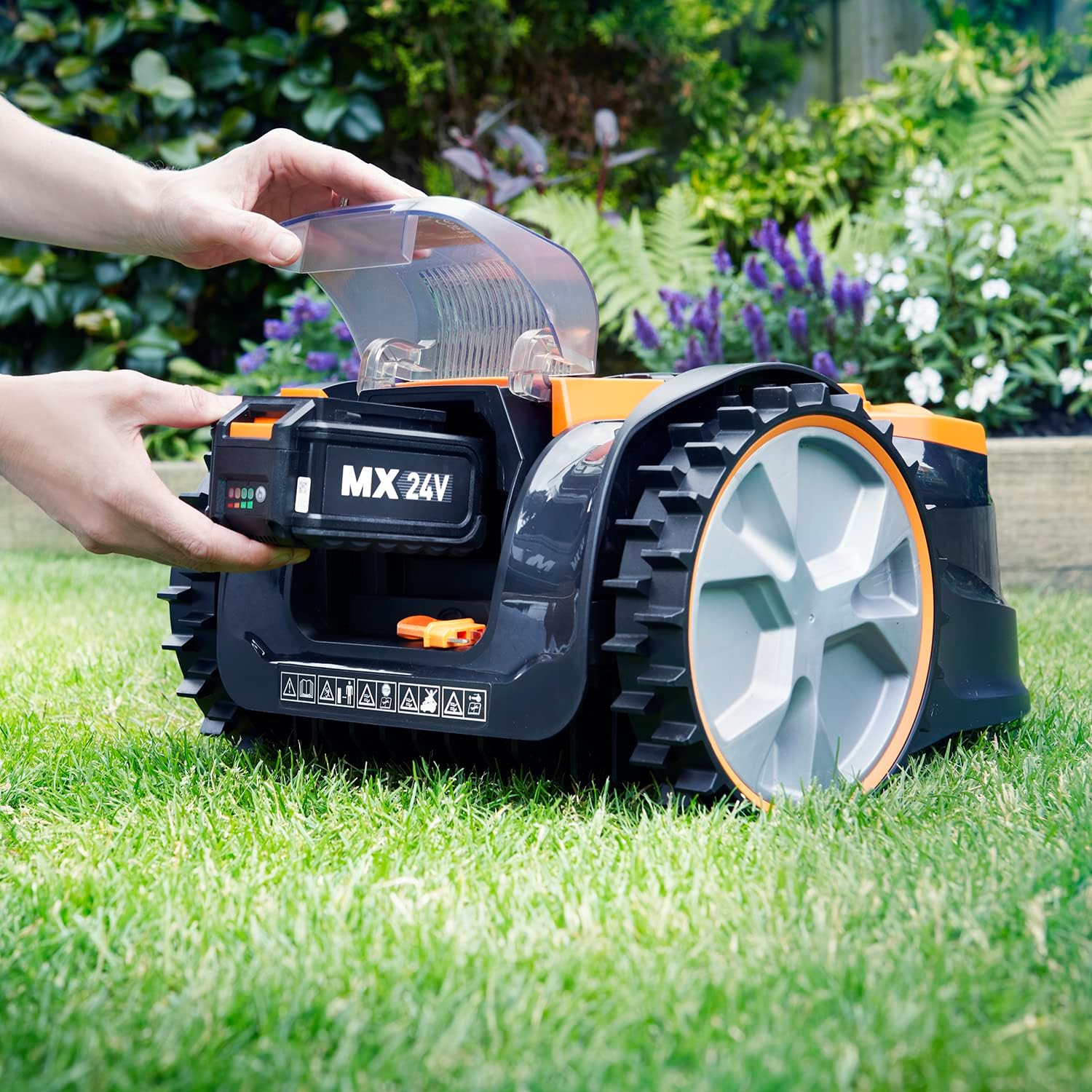 LawnMaster OcuMow 16 Vision Robot Mower & Strimmer Set & 2 Batteries, 300m2