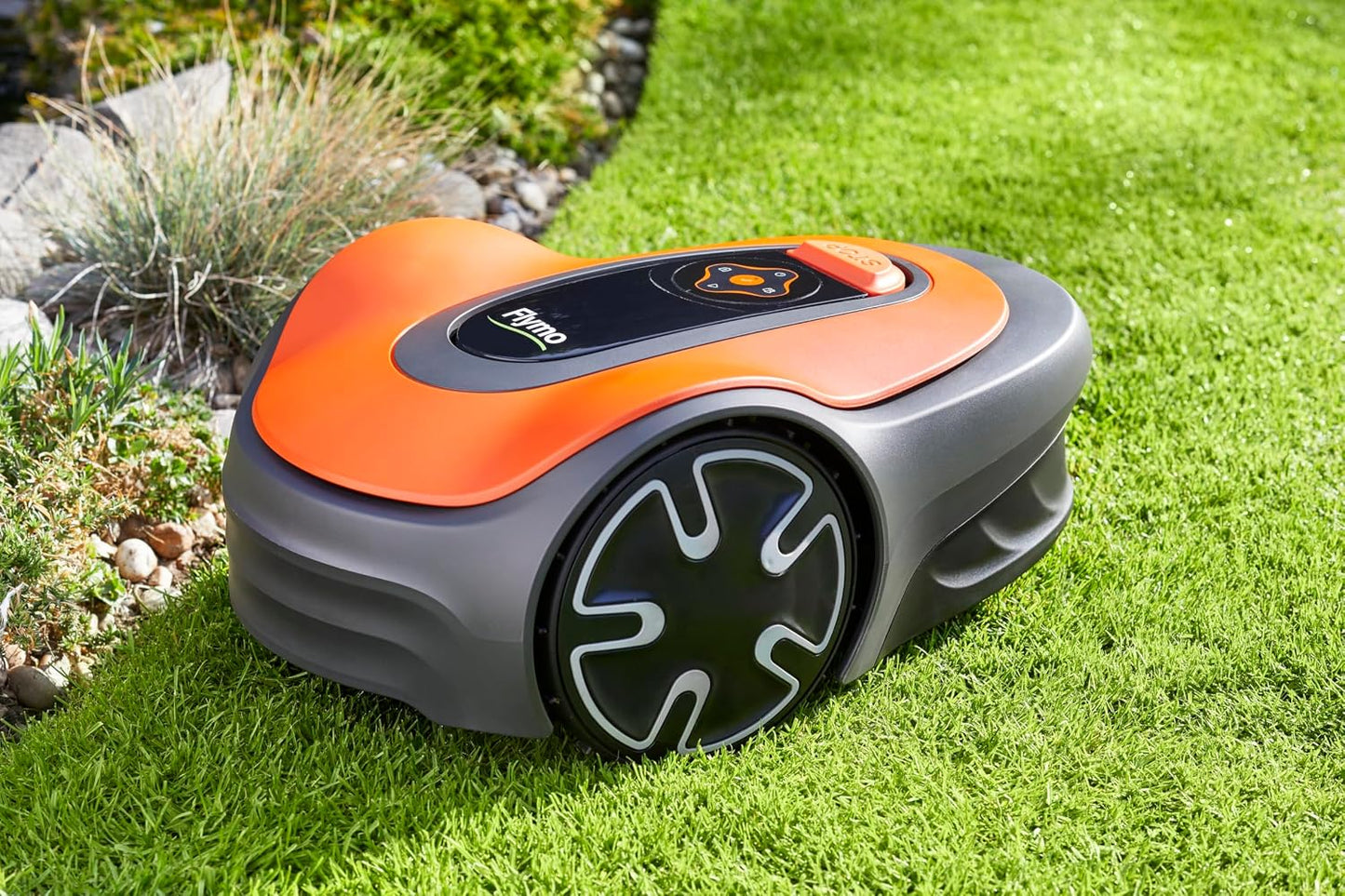 Flymo EasiLife GO 150 Robot Lawnmower – Cuts lawns up to 150m²