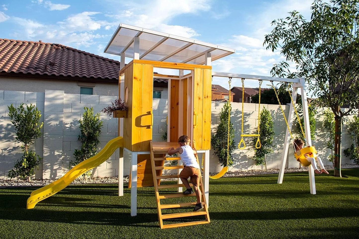Avenlur Forest Modern Backyard Outdoor Swing Set