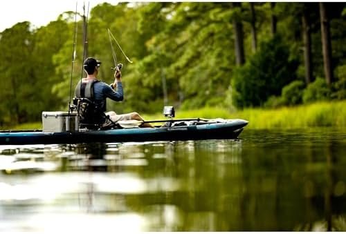 Garmin Striker Vivid 9sv, Easy-to-Use 5-inch Color Fishfinder and Sonar Transducer, Vivid Scanning Sonar Color Palettes, 9 inch (010-02554-00)