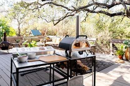 Ooni Karu 16 Multi-Fuel Outdoor Pizza Oven – Wood and Gas Fired Oven – Outdoor Cooking Pizza Oven – Fire and Stonebaked Pizza Oven for Authentic Homemade Pizzas – Dual Fuel Pizza Maker