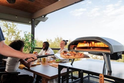 Ooni Koda 16 Natural Gas Pizza Oven – 28mbar Natural Gas Outdoor Oven, Makes 16 Inch Pizzas