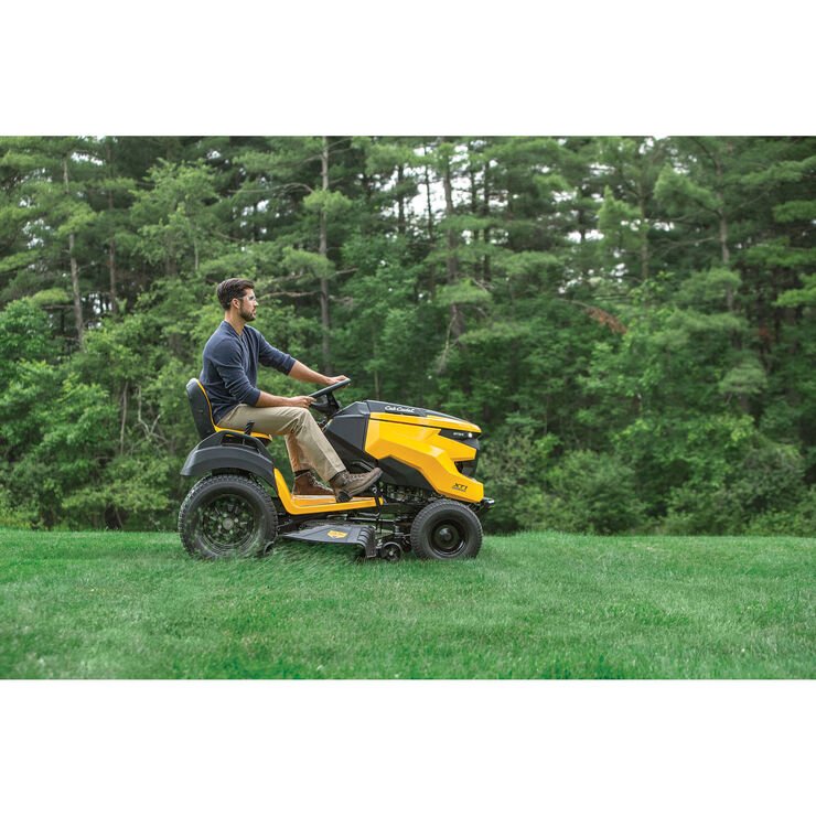 Cub Cadet XT1 GT54 Riding Lawn Mower