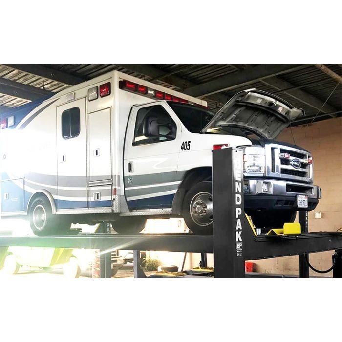 BendPak HDS-14 Four-Post Lift