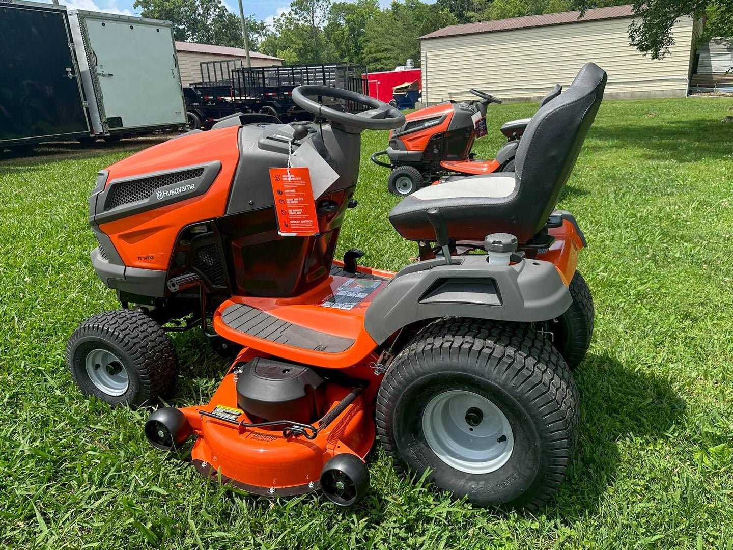 Husqvarna TS 148XK 48″ Lawn Tractor 24HP KOH (Scratch and Dent)