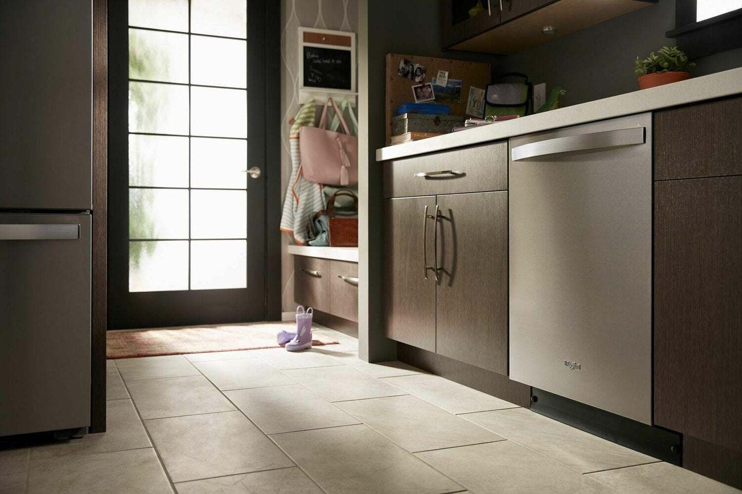 Stainless Steel Tub Dishwasher with Third Level Rack – Fingerprint Resistant Stainless Steel
