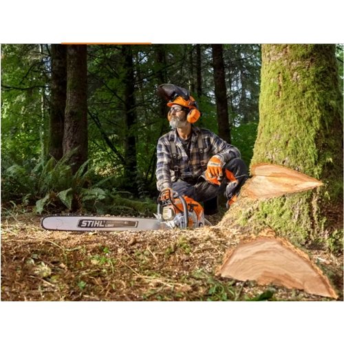 Stihl Gas-Powered Chainsaw, 20in. Bar, 50.2cc, 0.325in. Chain Pitch, Model# MS 261 C-M