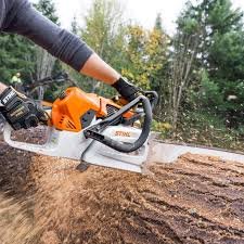 STIHL MS 881 R 25 121.6cc 25″ Fuel-Efficient Gas-Powered MAGNUM Wrap Handle Chainsaw w/Bar & Chain